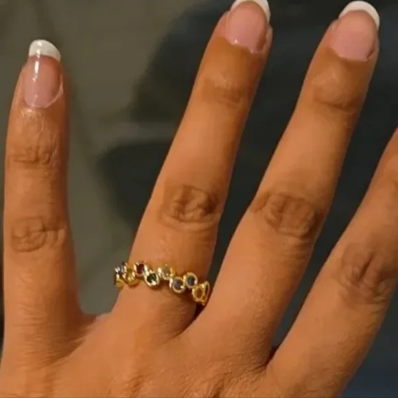 Party 🥳 Ring - Picture 4 of 4